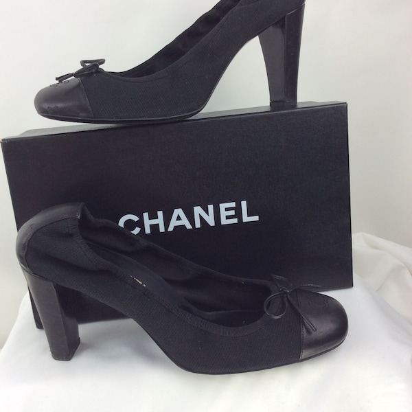 Chanel black classy pumps authentic