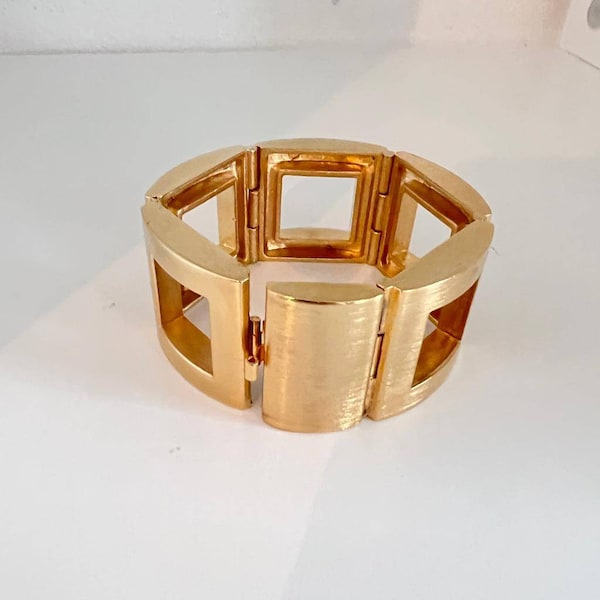 RUBENSTEIN artwork designer bracelet Haute Couture Vintage gold matte square minimalist
