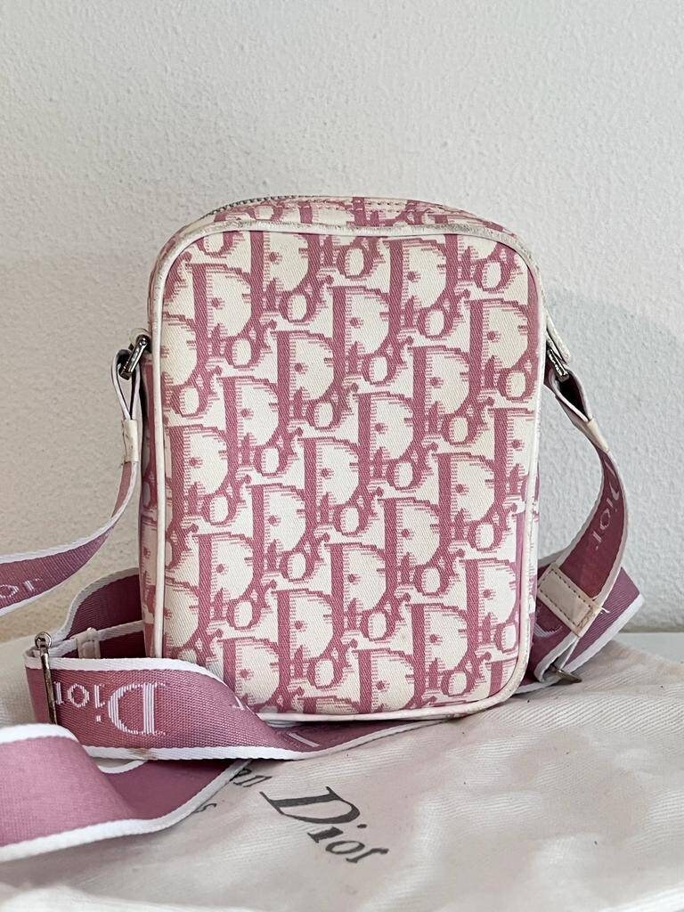 CHRISTIAN DIOR Pink Logo Monogram No 1 Oblique Crossover CHRISTIAN DIOR Pink Logo Monogram No 1 Oblique Crossover