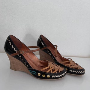 Fantastic Vintage leather embroidery cute summer wedges