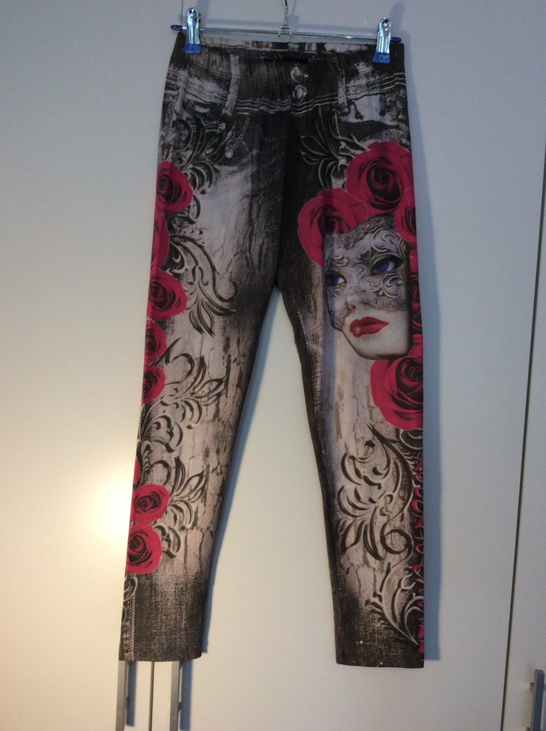 Roberto Cavalli Italy Amazing full colour print /'01