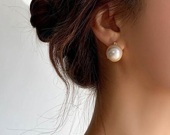 minimalist chuncky large cotton pearl stud earrings,Double beads,charm for her