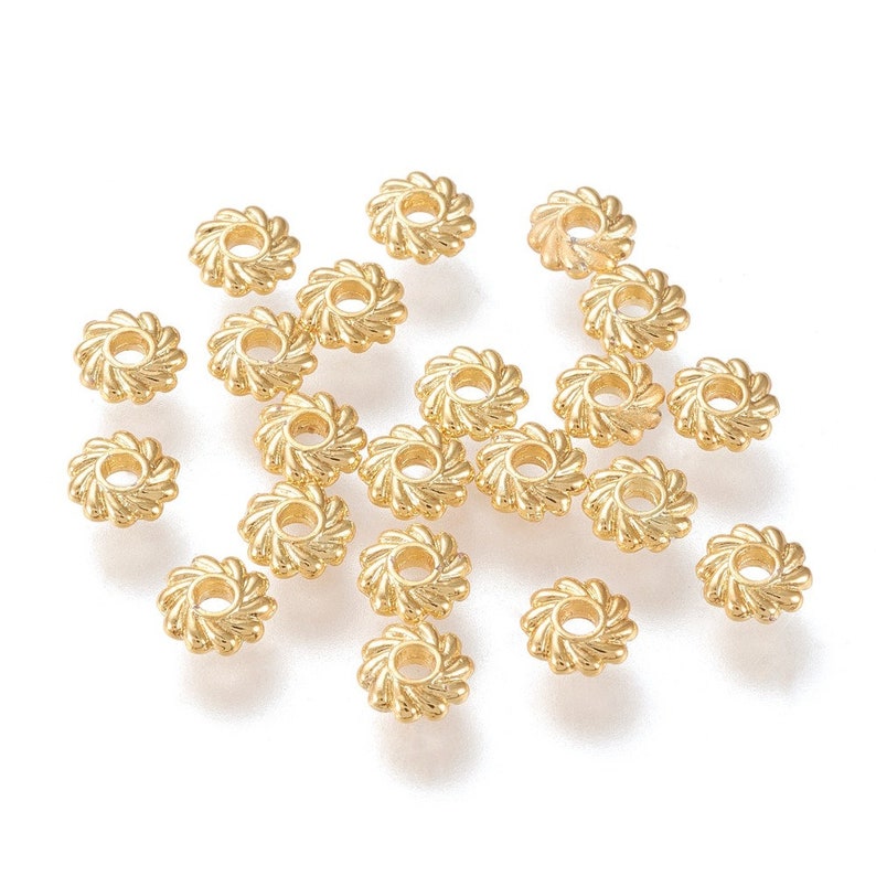 Perles intercalaires en plaqué or 18k. 4.8mm. Lot de 10 perles image 2