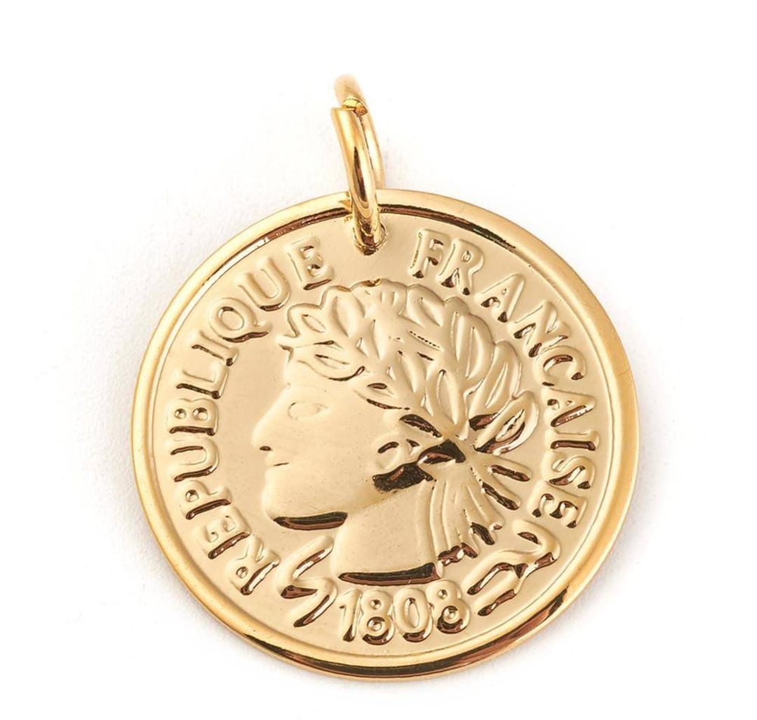 Médaille pendentif offerte par la colonie française de Tagna