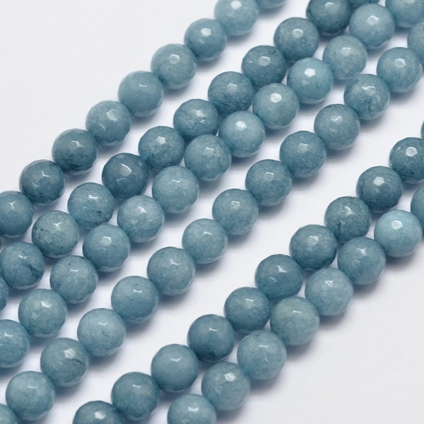 Perles jade de Malaisie naturelle à facettes, bleu cadet.. 8mm.  Lot de 20 perles.