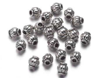 Perles séparateurs style tibétain. 4mm. Lot de 30 perles.