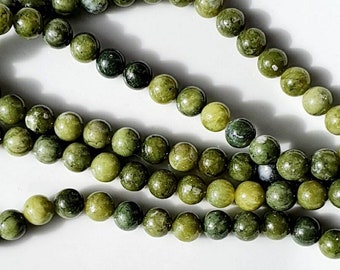 Natural jade beads 8mm. Lot of 20 beads.