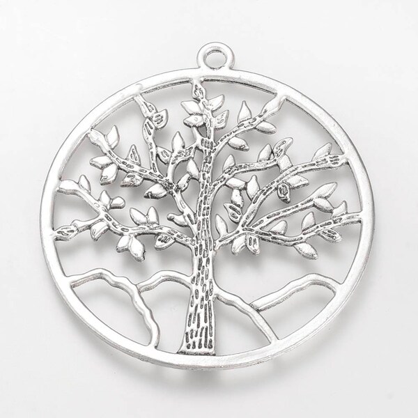 Grand pendentif arbre de vie, style tibétain. Alliage, argent antique. Vendu à l'unité.