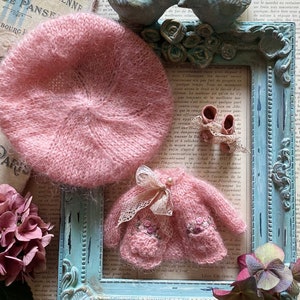 Collection dolls Blythe outfit. Pink sweaters for art doll Blythe
