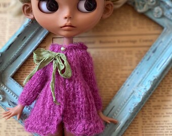 Bright Doll Cardigan: Handcrafted Sweater for 11-12 inch Blythe Dolls