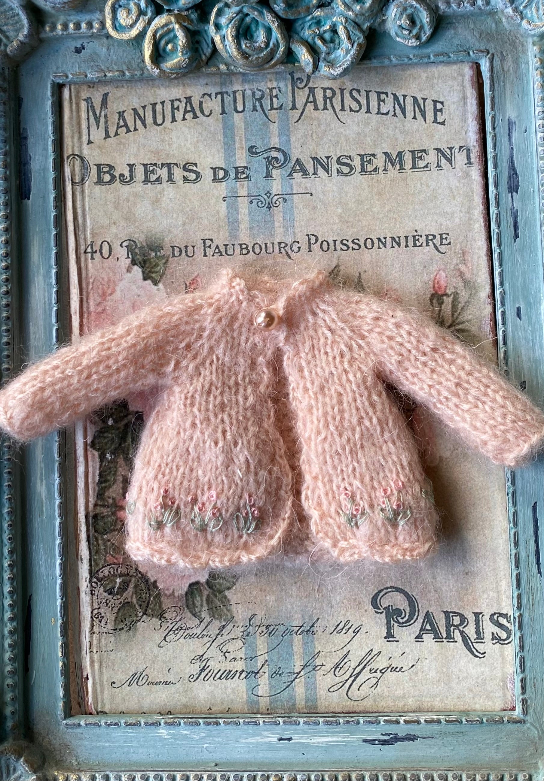 Blythe outfit. Peach sweaters for Blythe