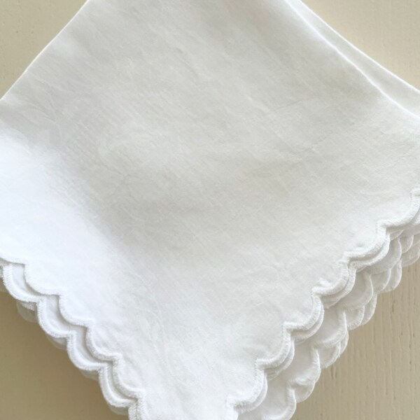 Ten Vintage White Scalloped Napkins, Shabby, Cottage Farmhouse
