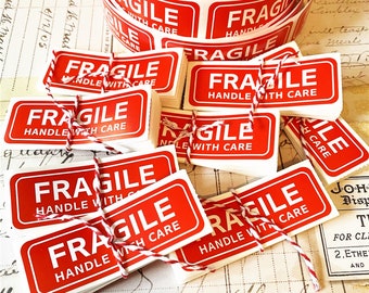 FRAGILE handle with care labels stickers (20 pcs) post airmail // Scrapbook // DIY // Junk Journal // Artwork