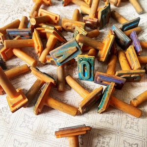 Selos de letras/números/símbolos do alfabeto vintage