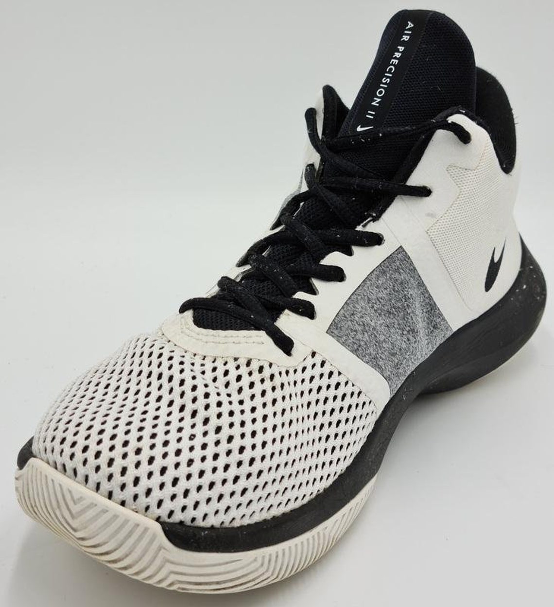 aa7069 nike