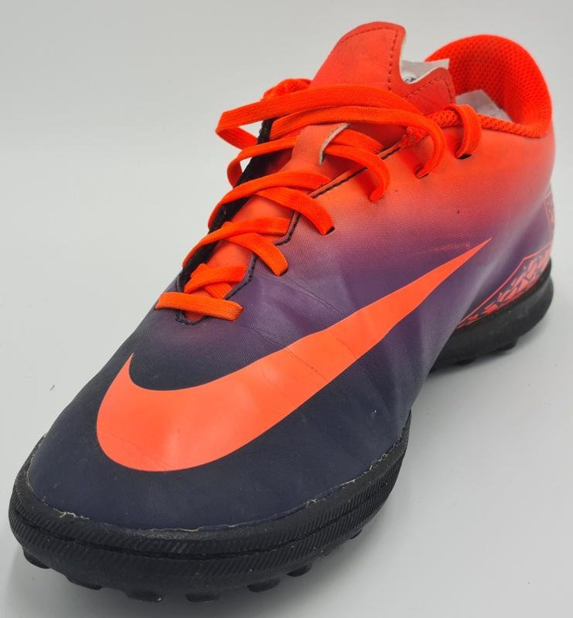 nike hypervenom astro trainers