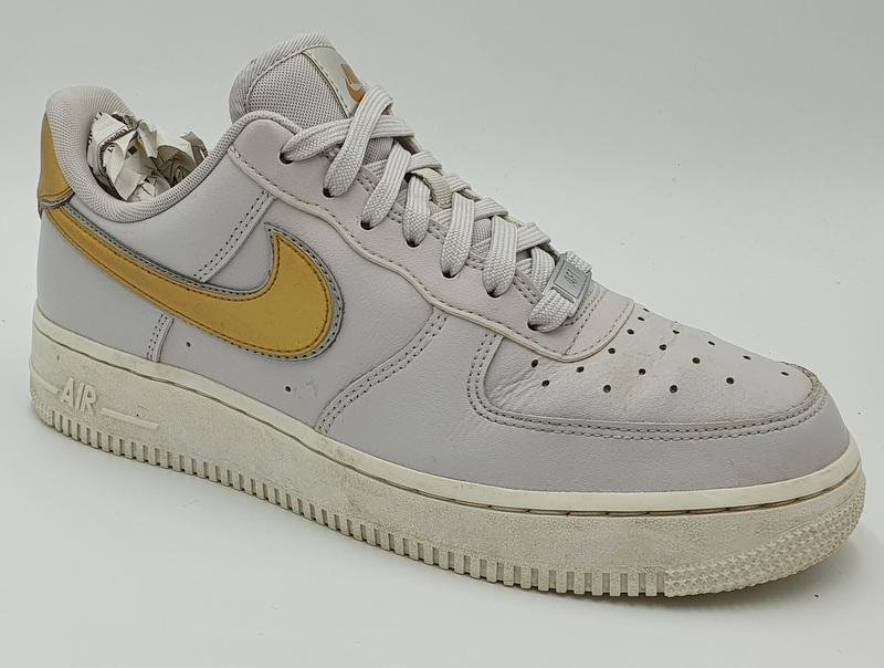 nike air force 1 gray and gold