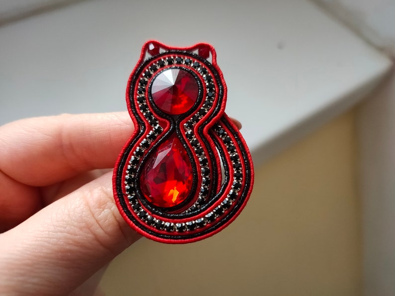Soutache cat brooch Red and Black Brooch Cat Lover Gift Gift under 20 dollars