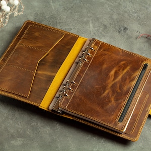 office gift for staff, gift for employees, corporate gifts, leather journal, leather notebook, leather planner, travel journal, ring binder, planner binder, leather organizer, refillable journal, personalized planner
