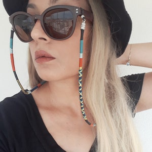 Boho Sunglass Strap: Multicolor Cotton Yarn Eyewear Retainer image 3