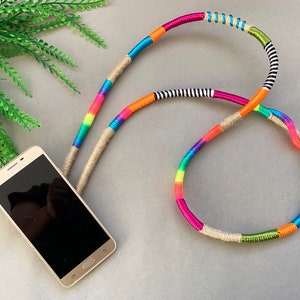 Neon kleuren telefoonriem met telefoon ring / jute telefoon lanyard / telefoon riem / mobiele telefoon snoer / telefoon ketting / telefoon houder / crossbody