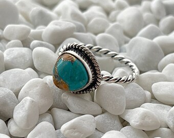 Anillo de plata esterlina con turquesa y cobre azul. Anillo de cometa con turquesa y cobre azul. Anillo boho de plata. Anillo de plata hecho a mano.