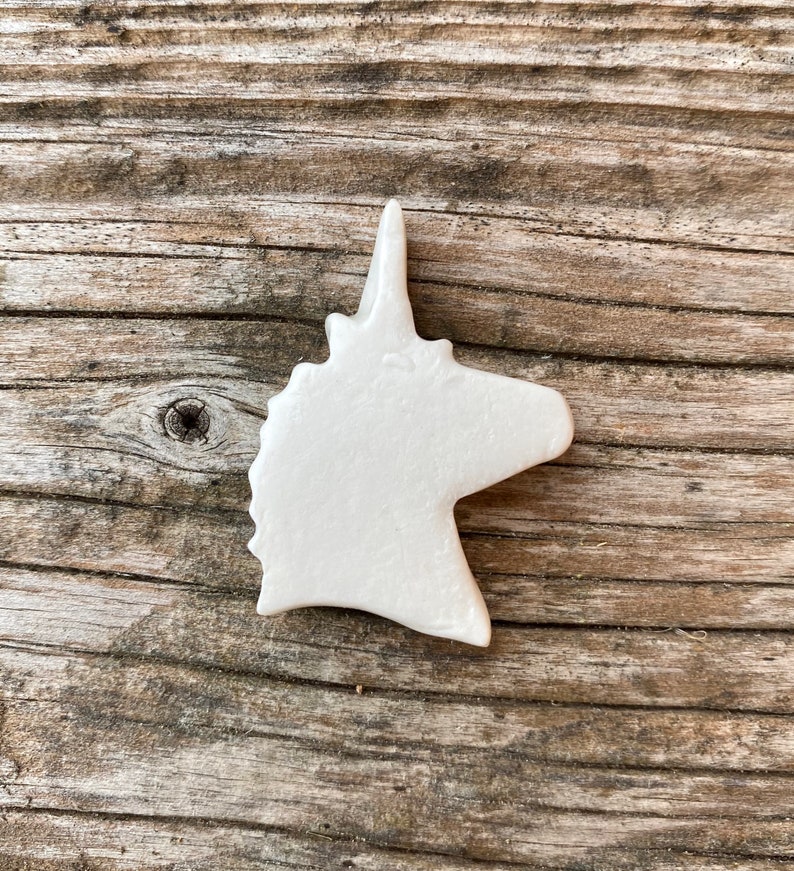Gold star porcelain unicorn bean image 3