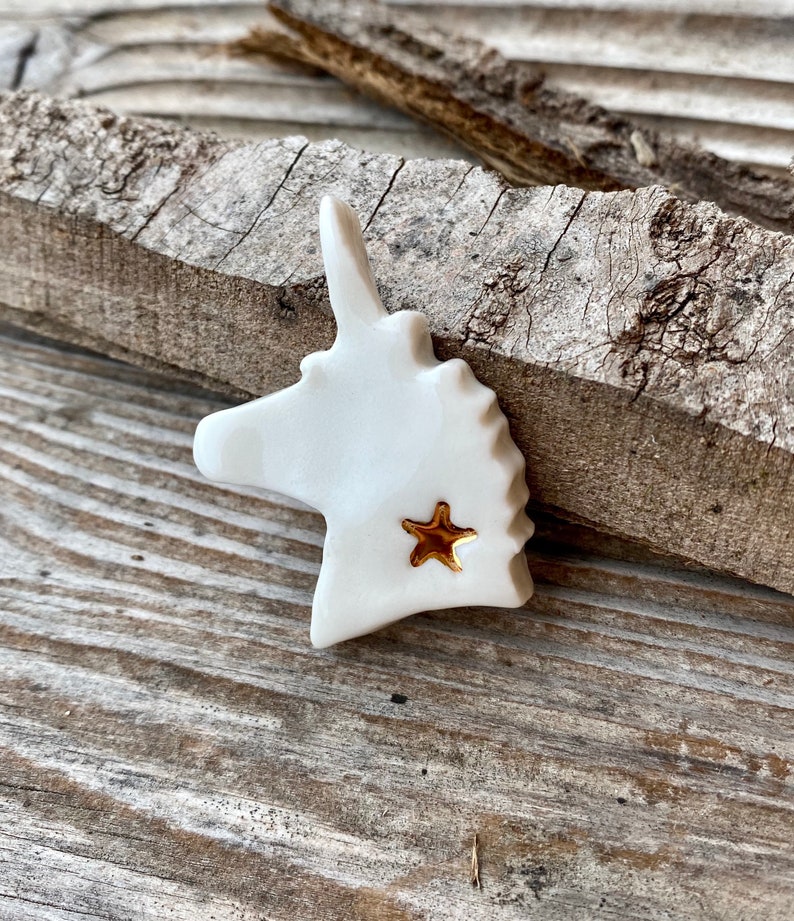 Gold star porcelain unicorn bean image 2