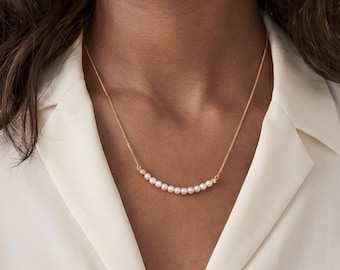 Curved Shell Pearl Row Jewellery, Floating Bar, Smile Necklace, Elegant Arched Pendant, Tarnish-Free Choker, Stainless Steel Curb Chain