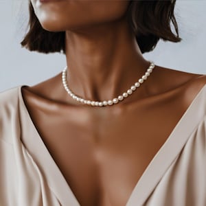 Shell Pearl Necklace, Mother of Pearl Beads Choker, Round Pearl Necklace, Pearl Necklace, Dainty Pearl Jewellery, Minimalist Pearl Choker