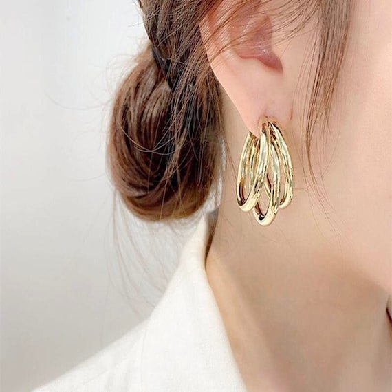 C on sale hoop earrings