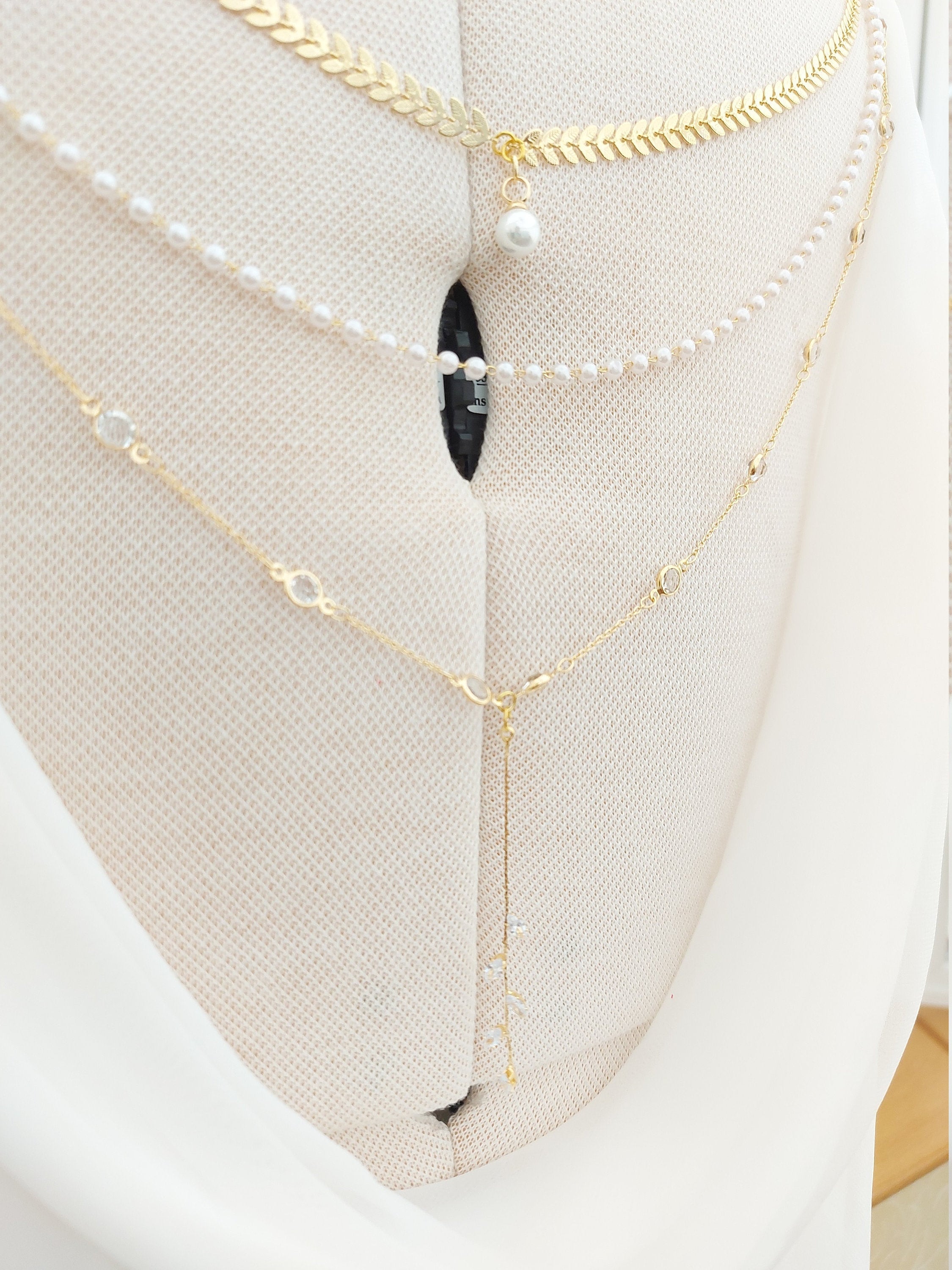 Crystal Bridal Backdrop, Pearl and Crystal Back Chain, Bridal Back ...