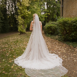 Evie - Super soft 1 tier bridal Veil, Wedding Veil, Cathedral veil, Elegant veil
