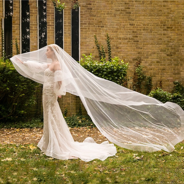 Cathedral length 3 meters bridal veil with horsehair trim drop veil 1 layer wedding veil no comb in white,ivory, champagne main image 1