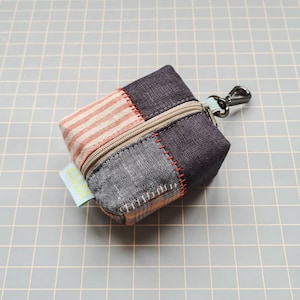 Upcycled Patchwork Linen Boxy Pouch Coin Purse Earphone AirPod