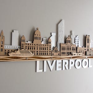 Grote skyline van Liverpool 3D gelaagde lasergesneden grote houten muurkunst Gratis expresverzending