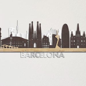 Art mural 3D en bois découpé au laser Skyline de Barcelone