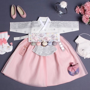 Traditional Korean Pattern In Pink Queen Style Hanbok | 100Days-6 Y/O | 100Days, Dol Hanbok Girl, Baby Girl First Birthday, Baekil