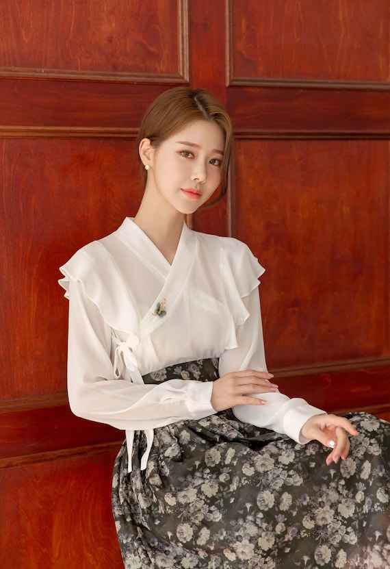Blusa blanca Frill / Hanbok moderno Vestido coreano moderno Etsy España