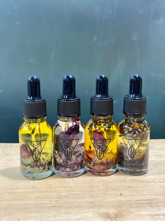 Travel Size Essential Oil Crystal Elixir Body Oil with Crystals and Flowers, Nourishing, Goddess, Feminine, Dream Oils - All Natural