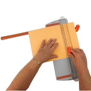 Tonic Studios Voordeel V-Blade Trimmer 12 ", Paper Cutter Tool voor Scrapbooking & Paper Crafts, Office Precision Cutting Tool voor Cardstock