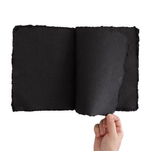 Stor handgjord konstjournal med svarta sidor, Lamali Liasse Noir bomullsskissbok, unik ekopresent till konstnär 7,5" x 10" tom bok bild 4