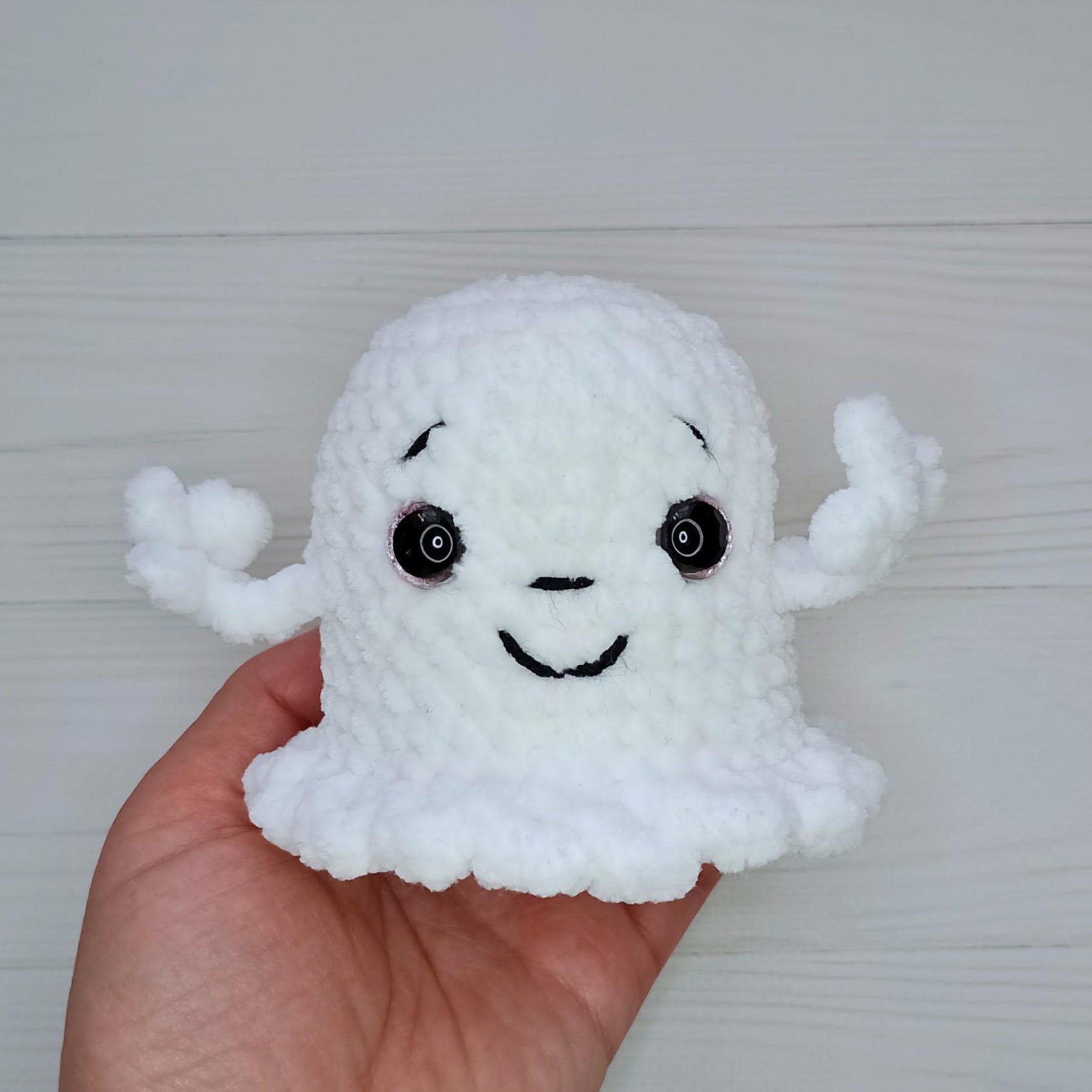 No Sew Ghost Crochet Pattern, Halloween Plush Amigurumi Pattern, Ghost ...