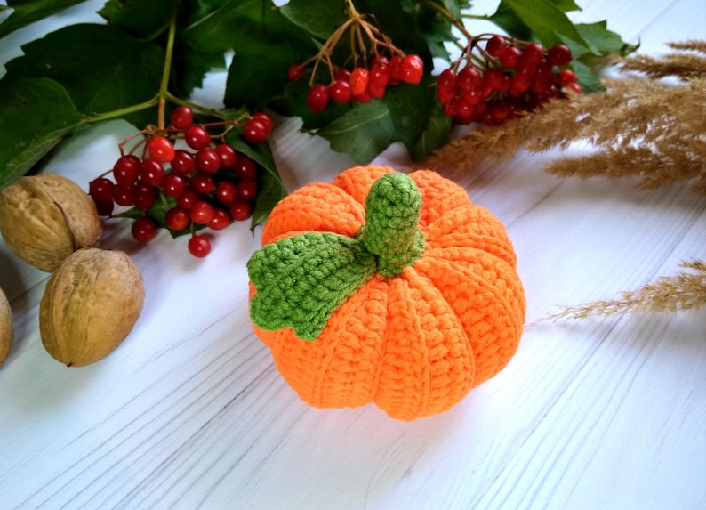 Halloween Crochet Pumpkin Pattern, Pumpkin Decor, Halloween Decoration image 5