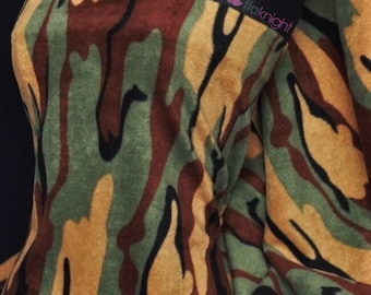 Forro polar antipilling, lavable, suave, color caqui/marrón camuflaje Q817 KHBR de Tia Knight