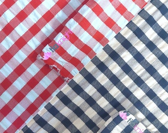 Seersucker Poly Cotton Woven Crafting Summer Dressmaking Fabric 59" Wide- Gingham SQ753 di Tia Knight