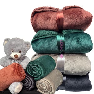Mantas de felpa de doble capa de lujo de Home Essentials By Forever Dreaming *ENVÍO GRATIS EN EL REINO UNIDO
