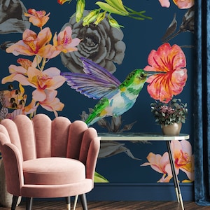 Blaue tropische Kolibri-Vogel- und Blumen-Aquarell-Tapete, Blumenwandbild • Abziehen und Aufkleben *selbstklebend* oder nicht geklebte Vinylmaterialien •