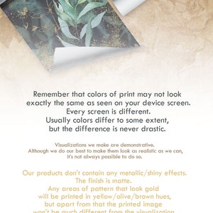 Może przedstawiać: Tekst wyjaśniający, że kolory mogą wyglądać inaczej na ekranie niż na wydrukowanych produktach. Tekst stwierdza r&oacute;wnież, że produkty nie zawierają żadnych metalicznych ani błyszczących efekt&oacute;w i że wykończenie jest matowe. Tekst jest w jasnobrązowym kolorze na beżowym tle z rolką papieru z zielonym i złotym wzorem liści w tle.