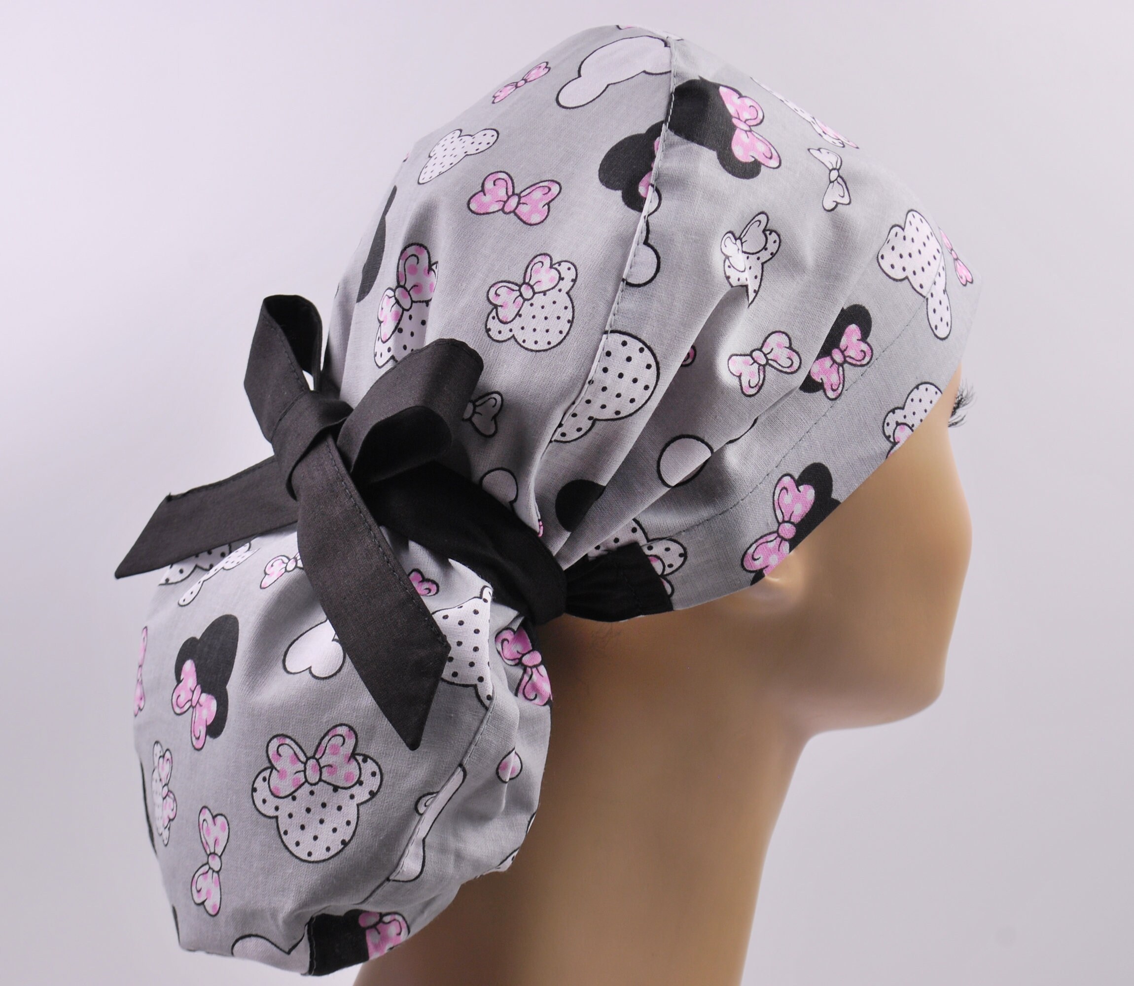 Cappelli Da Lavoro Con Bottoni E Cravatte A Nastro Per Le Donne Macchie